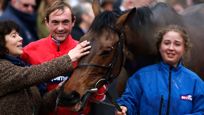 Sara Bradstock pats Coneygree after the win in the Betfred Gold Cup