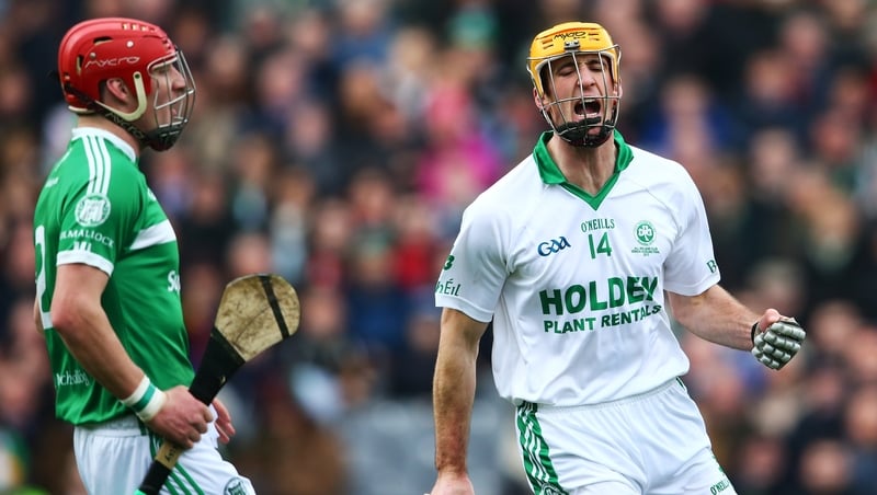 Shamrocks' Colin Fennelly (R) celebrates a goal
