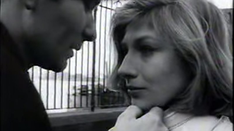 Jackie Trent in a scene from a film accopanying her Number One hit Where are You Now (My Love)
