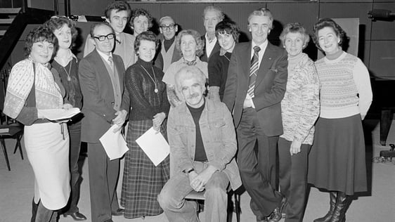 Lee Dunne with the cast of 'Harbour Hotel' (1979)