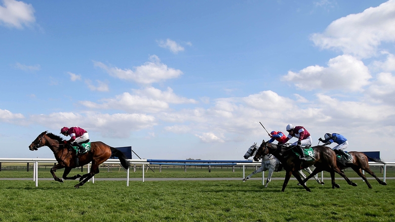 Dedigout ridden by Paul Carberry won the Keelings Irish Strawberry Hurdle