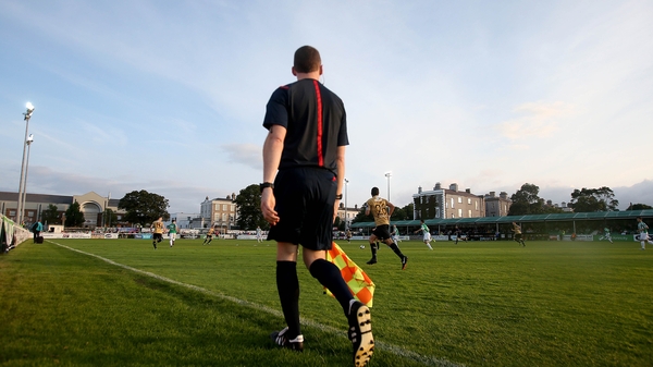Bray's management team resigned en masse on 1 April