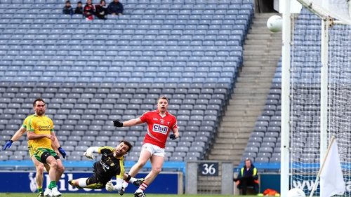 Brian Hurley scoring one of the Cork goals
