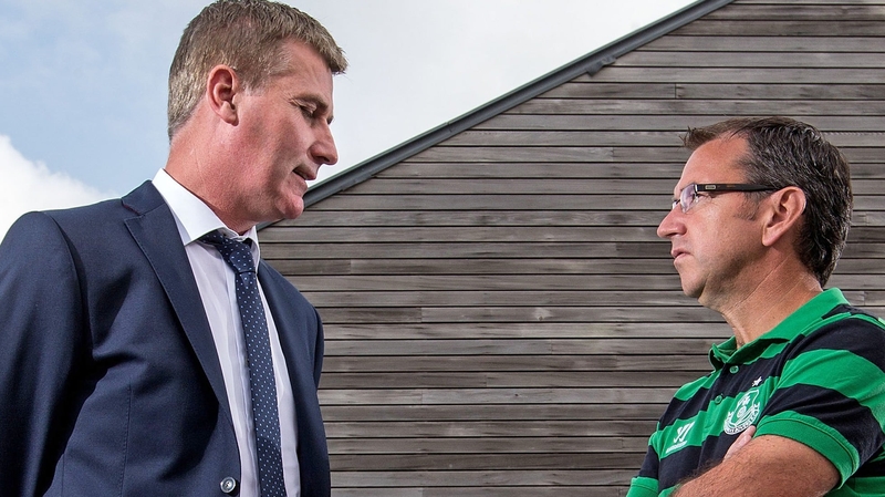 Stephen Kenny (l) brings his table-topping Dundalk side to Tallaght to face Shamrock Rovers