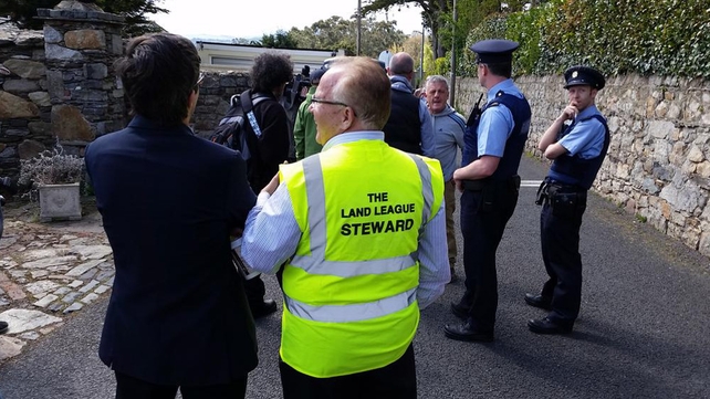 Waiting on the receiver