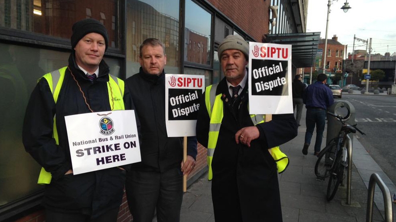 Oibrithe le SIPTU agus an NBRU i mbun stailce