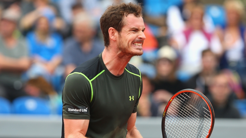 Andy Murray reacts during his match against Philipp Kohlschreiber