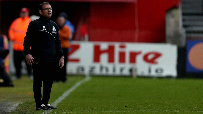 Pat Fenlon watching his side draw with St Patrick's Athletic last night