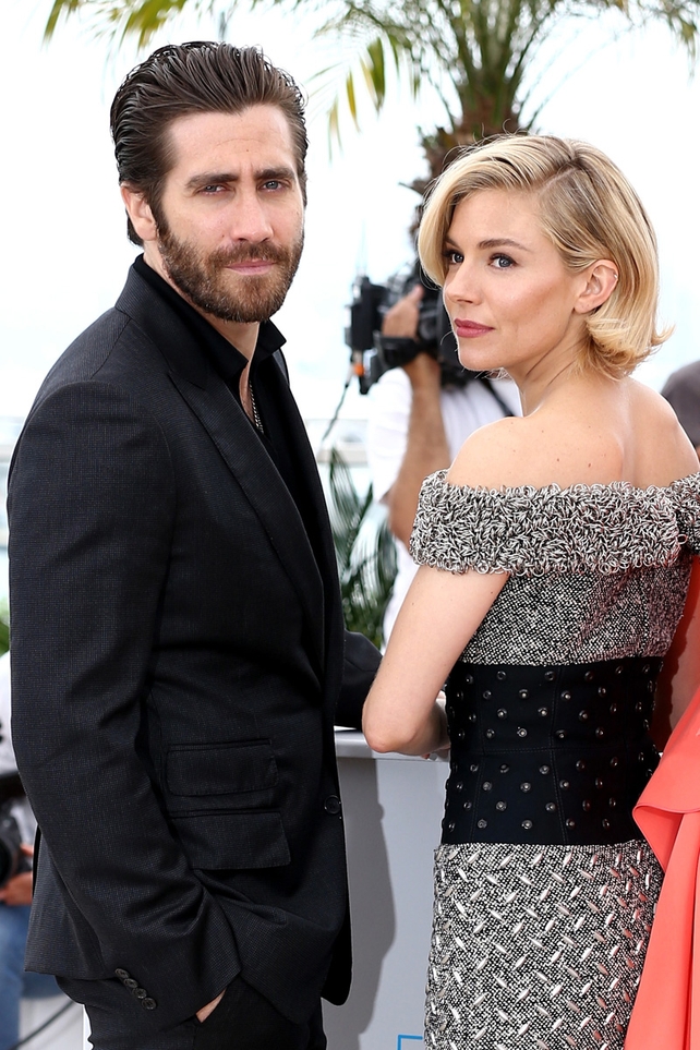 Jake Gyllenhaal and Sienna Miller