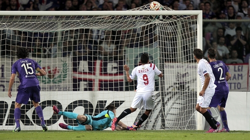 Carlos Bacca scores for Sevilla