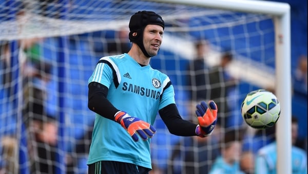 Petr Cech looks set to complete his move to Arsenal