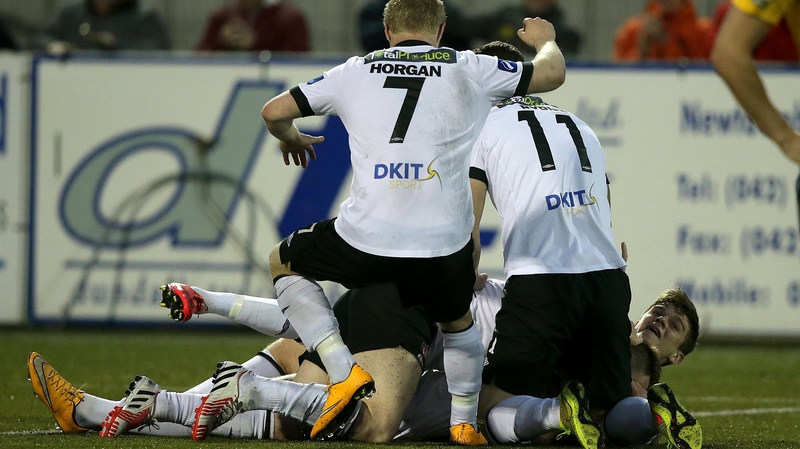 Dundalk players celebrate John Mountney's goal