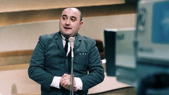 Alexei Sayle (1985)