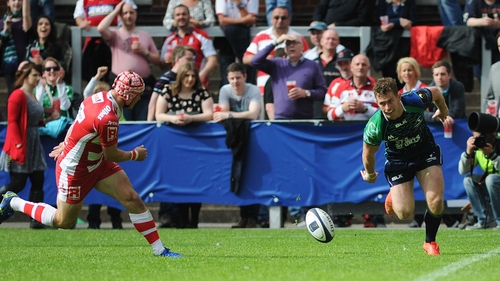 Connacht's Matt Healy scores his side's third try