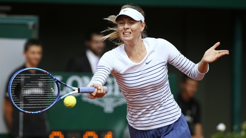 Maria Sharapova overcame sickness to beat Estonia's Kaia Kanepi