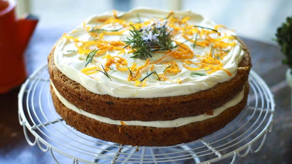 Carrot & Courgette Cake with Rosemary & Orange Crè