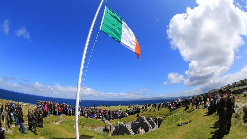 Attendees to the service on Inis Oírr (Pic: Defence Forces)