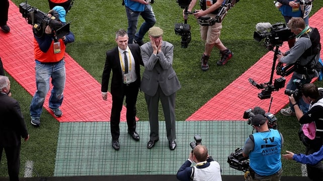 Former Ireland boss Jack Charlton is overcome with emotion ahead of the Republic of Ireland's clash with England