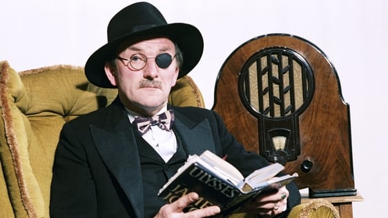 Dermod Lynskey as James Joyce