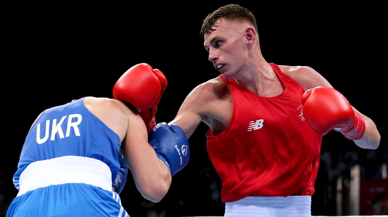 Sean McComb gets the better of Ukrainian Tymur Beliak