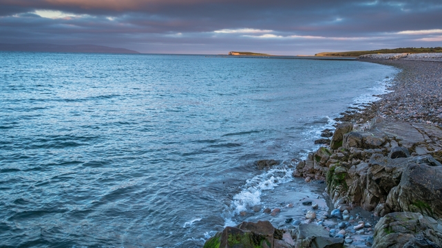 Clouds descend over Salthill in Galway (Pic: Larry Morgan)