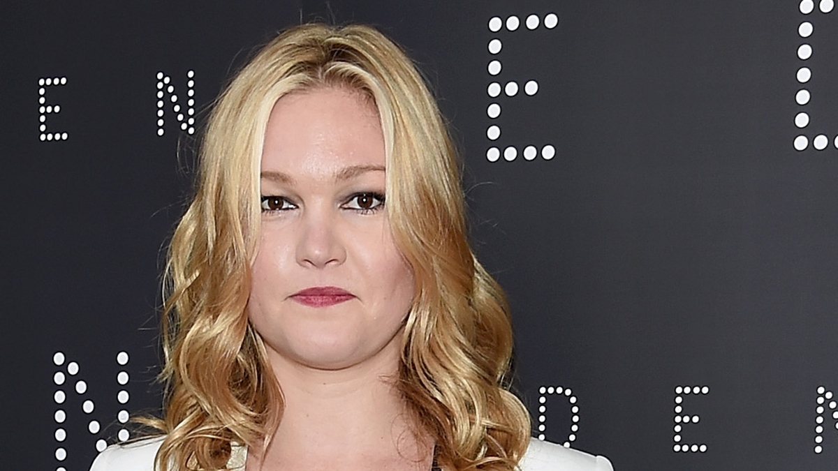 Julia Stiles
