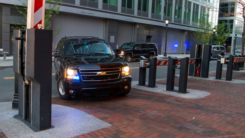 Dzhokhar Tsarnaev is brought to court in a convoy of law enforcement vehicles