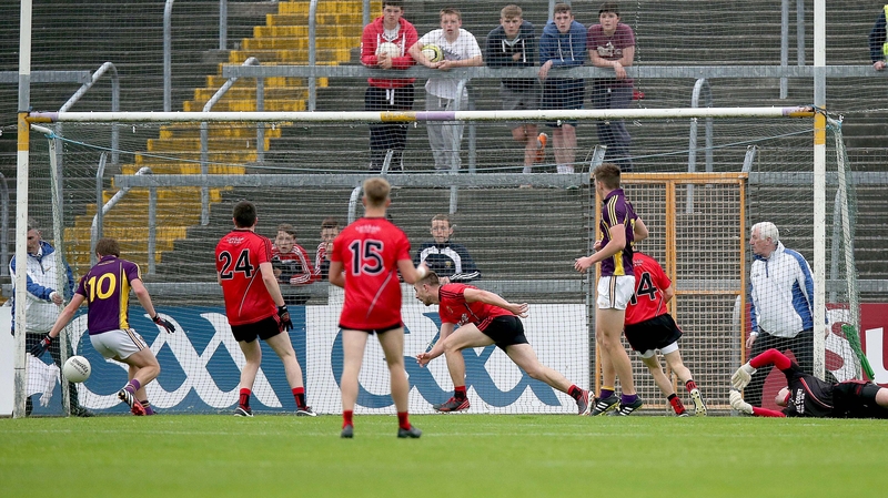 Tiernan Rossiter scores Wexford's first goal