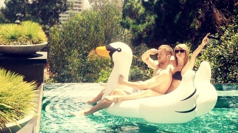 Calvin and Taylor enjoying some down-time. Instagram/taylorswift