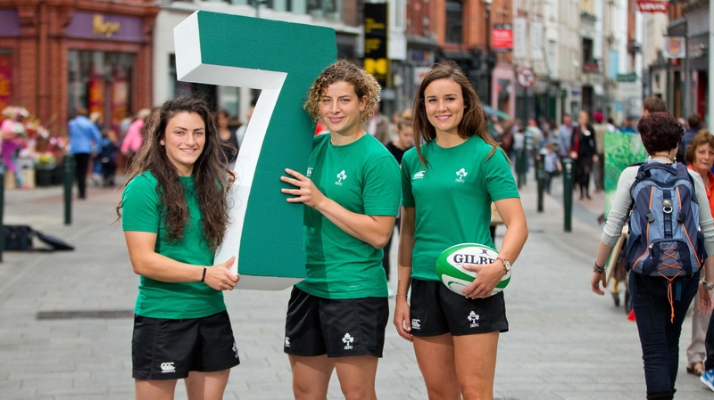 Ireland's Lucy Mulhall, Jenny Murphy and Louise Galvin at today's announcement