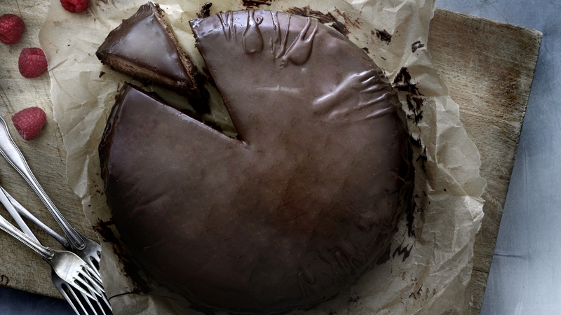 American Beauty Cake