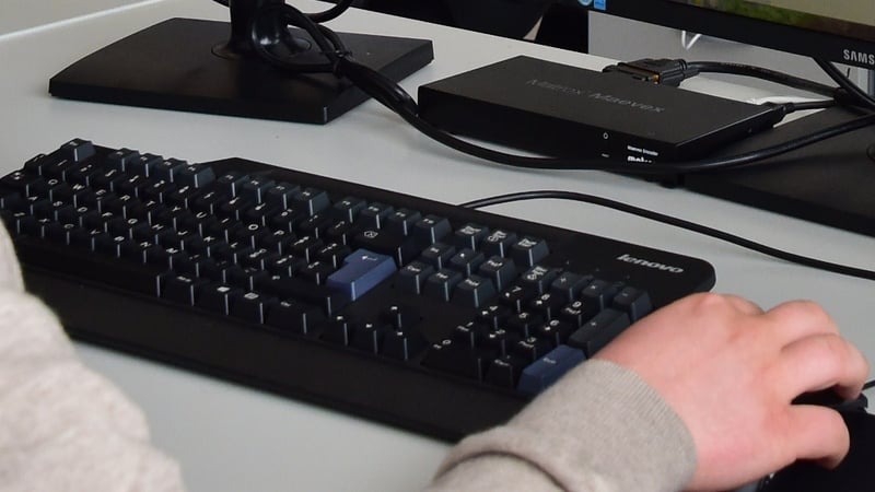 Four emails between Hacking Team employee and Defence Forces personnel leaked online