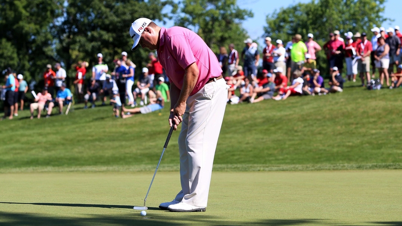 Chad Campbell taps in on the third hole at Glen Abbey