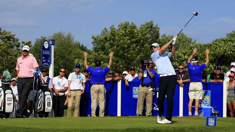 David Hearn plays his tee shot on the 17th at Glen Abbey Golf Course in Oakville