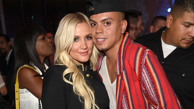 Ashlee Simpson and Evan Ross welcome their first child, a baby girl