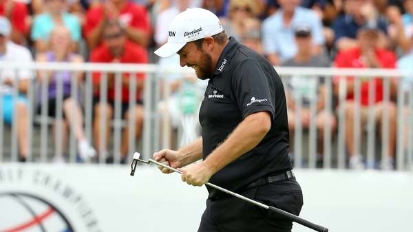 Shane Lowry is closing in on Rory McIlroy in the Race to Dubai battle