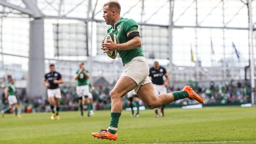 Luke Fitzgerald starts for Ireland