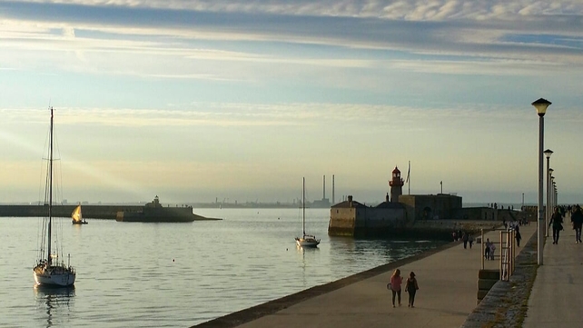 A dusk walk in Dún Laoghaire (Pic: Sandra Fenner)