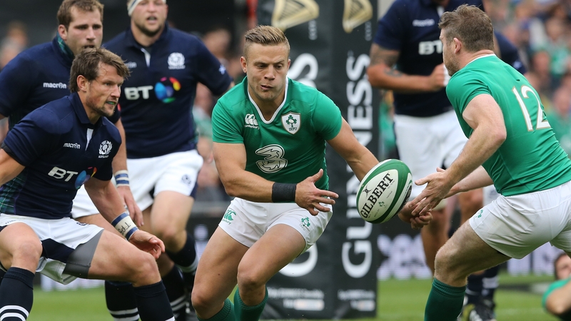 Ian Madigan would have no problem slotting in at scrum-half according to Simon Zebo