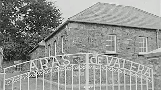 Aras de Valera in Bruree (1972)