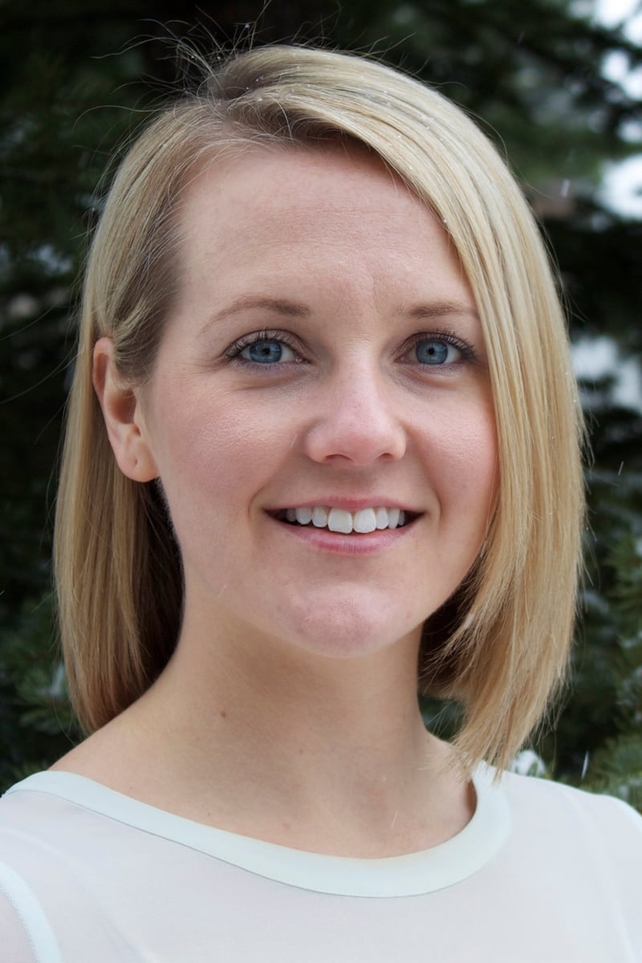 2015 Western Canada Rose Cassandra Sampson