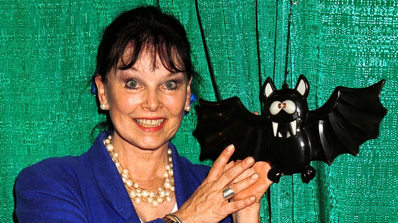 Yvonne Craig - Family paid tribute to her bravery