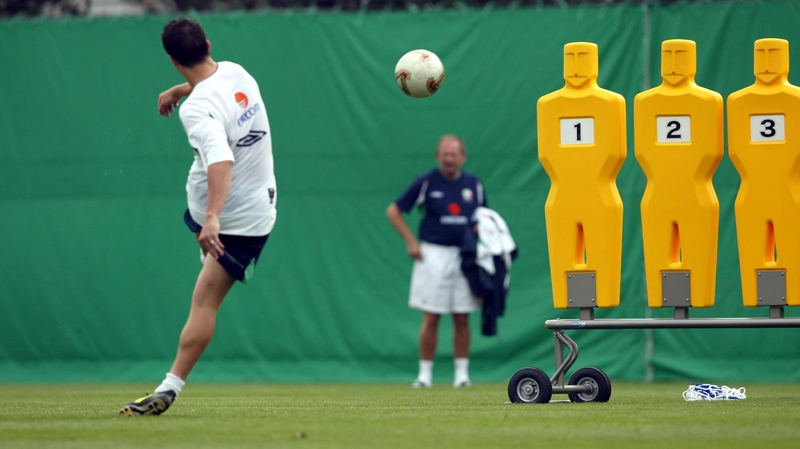 Ian Harte practices his free kicks before the 2002 World Cup