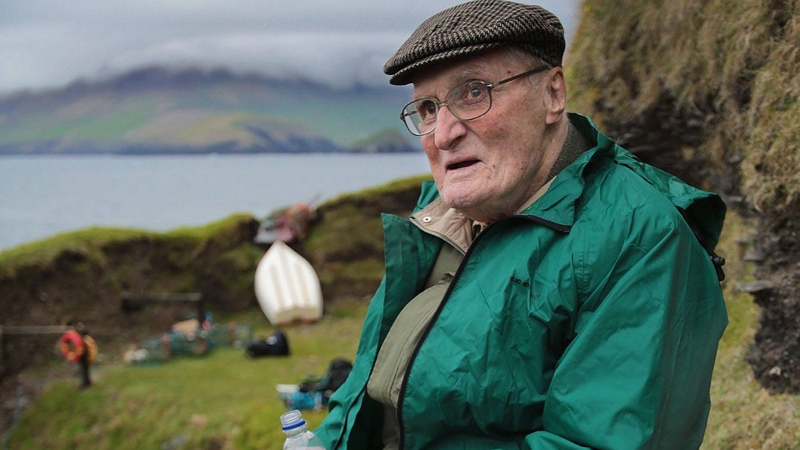 Mike Sheáin Tom Ó Ceárna during a visit to the island in 2013 (Pic: Valerie O'Sullivan)