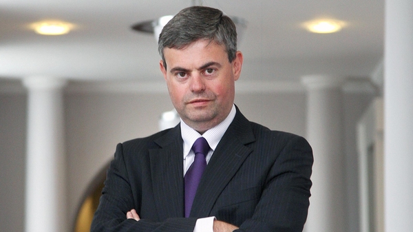 Martin Fraser is carrying out the review of the SCU