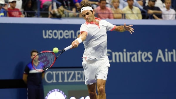 Roger Federer was back to his brilliant best in New York last night