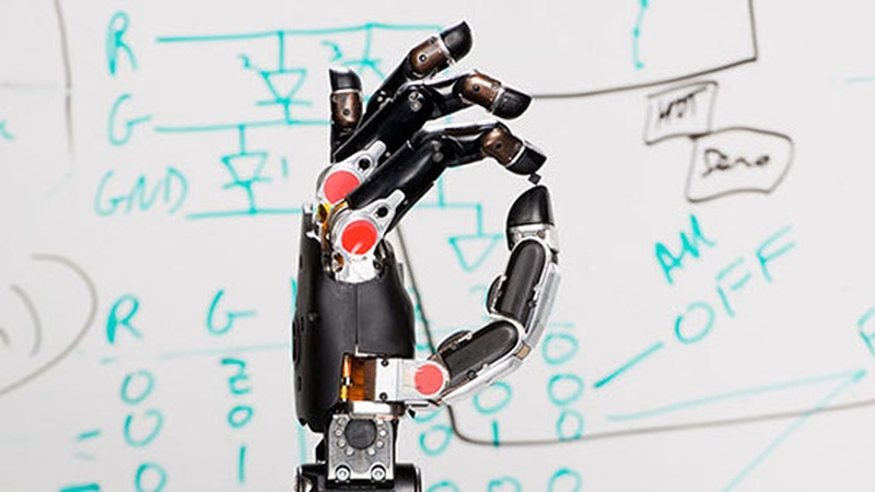 The mechanical hand was developed by the Applied Physics Laboratory at Johns Hopkins University (Pic: DARPA)