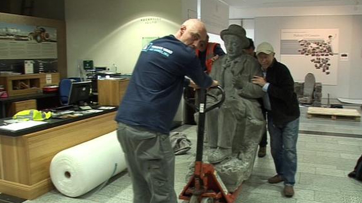 Pádraig Ó Conaire statue replaced in Galway over 17 years after decapitation prank