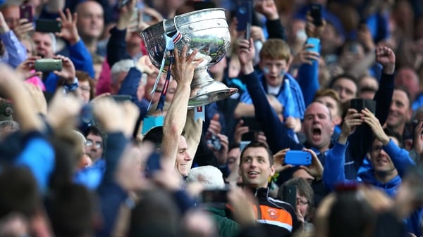 Trophy Lift