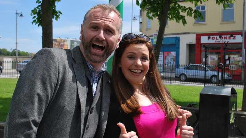 Dáithí Ó Sé and Catherine Fulvio